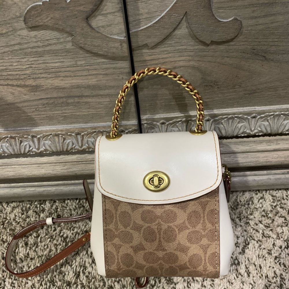 Handbag